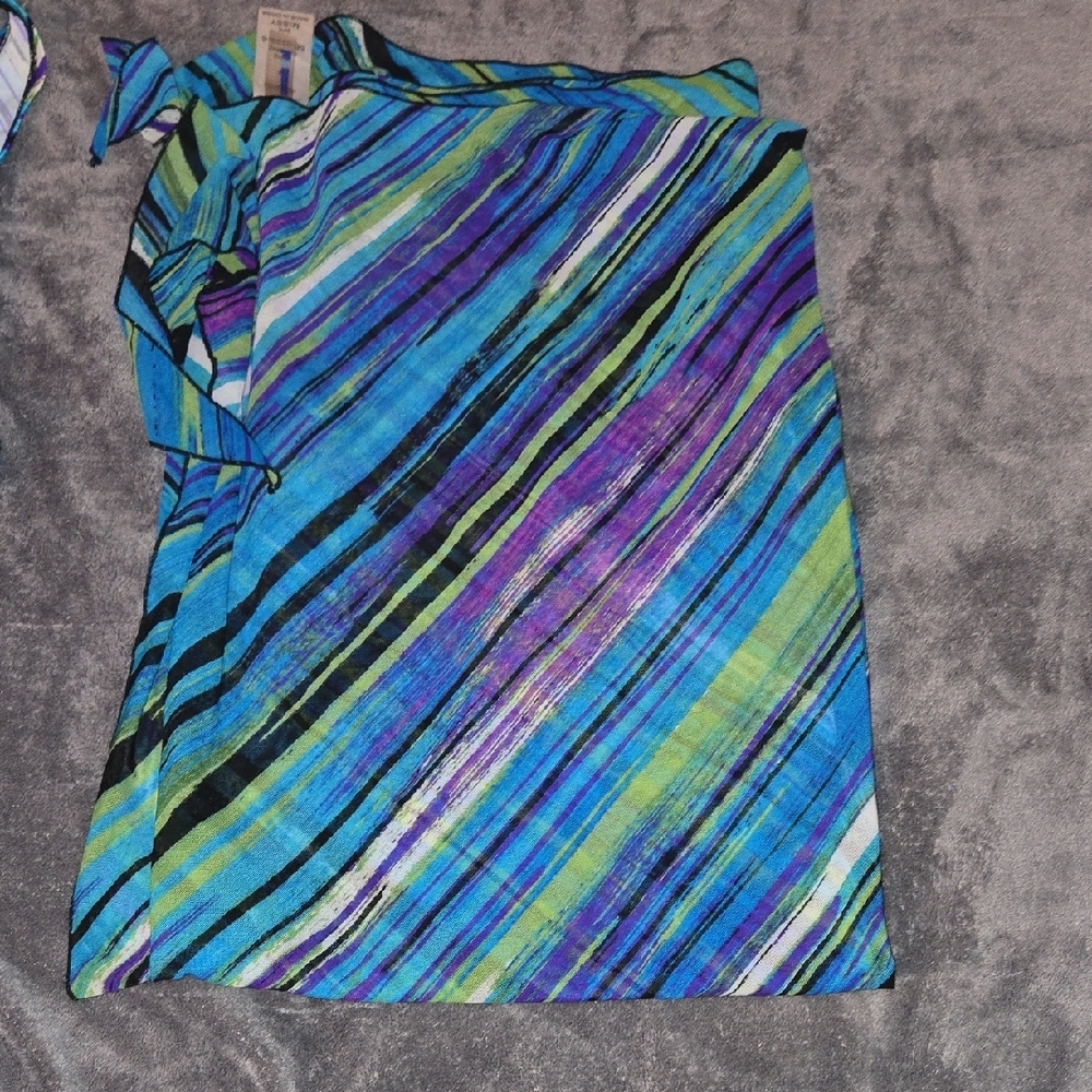 Swimsuits For All Multicolor Striped One Piece - Picture 4 of 8